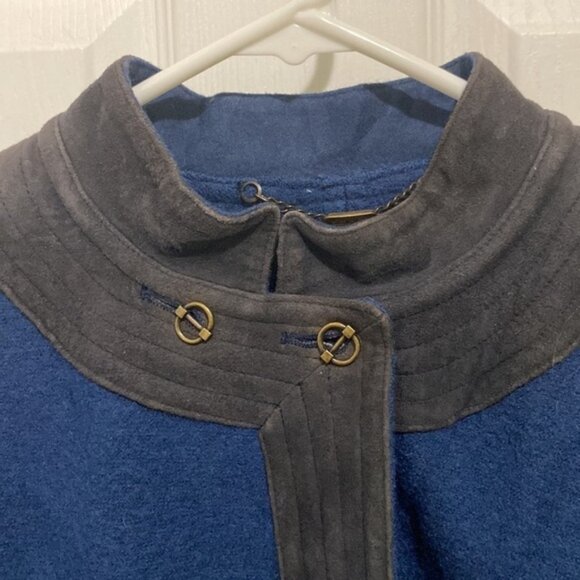 Geiger Tyrol Wool and Leather Cropped Blue and Grey Jacket Women’s Size Small 38 - Picture 2 of 10